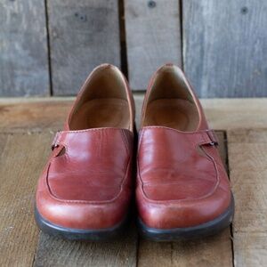 Dansko leather flats, size 37